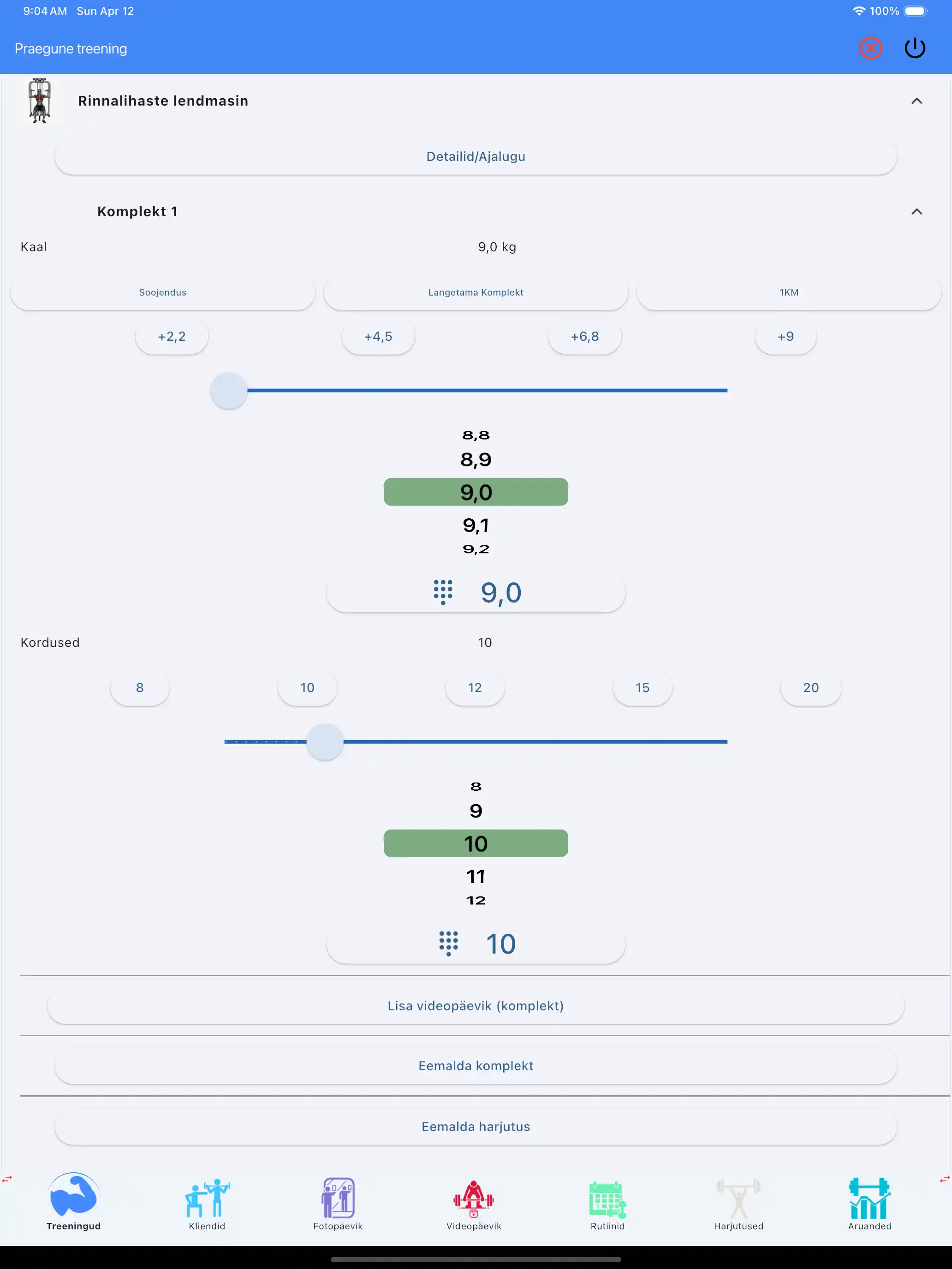 Plokksüsteemiga masina harjutuse jälgimine tahvelarvutis