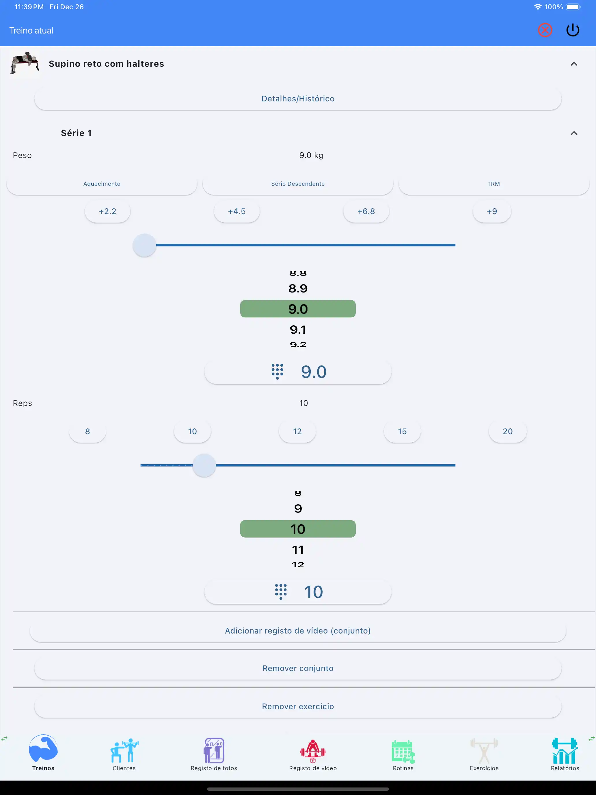 Tracciamento degli esercizi con manubri su tablet iPad