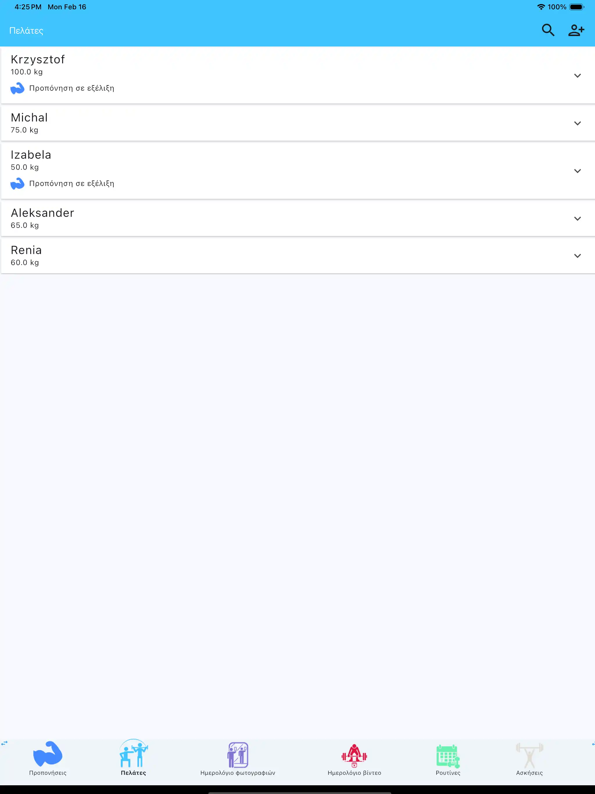 Lista klientów trenera personalnego na tablet